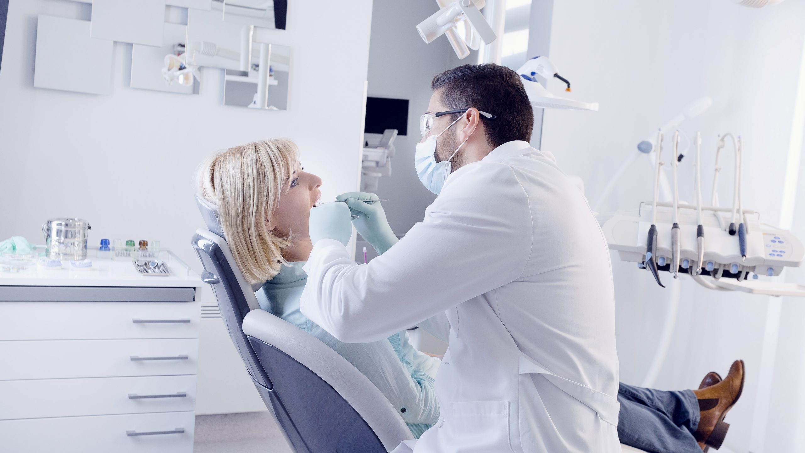 Dentist in Kouts, IN